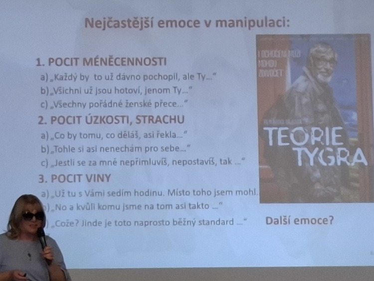 Jitka Ševčíková - manipulace.